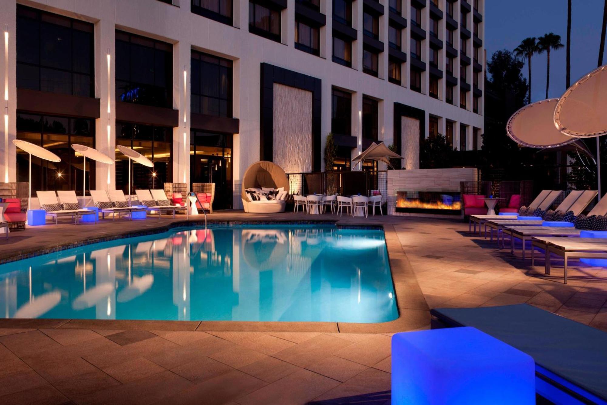 Beverly Hills Marriott Los Angeles Exterior photo