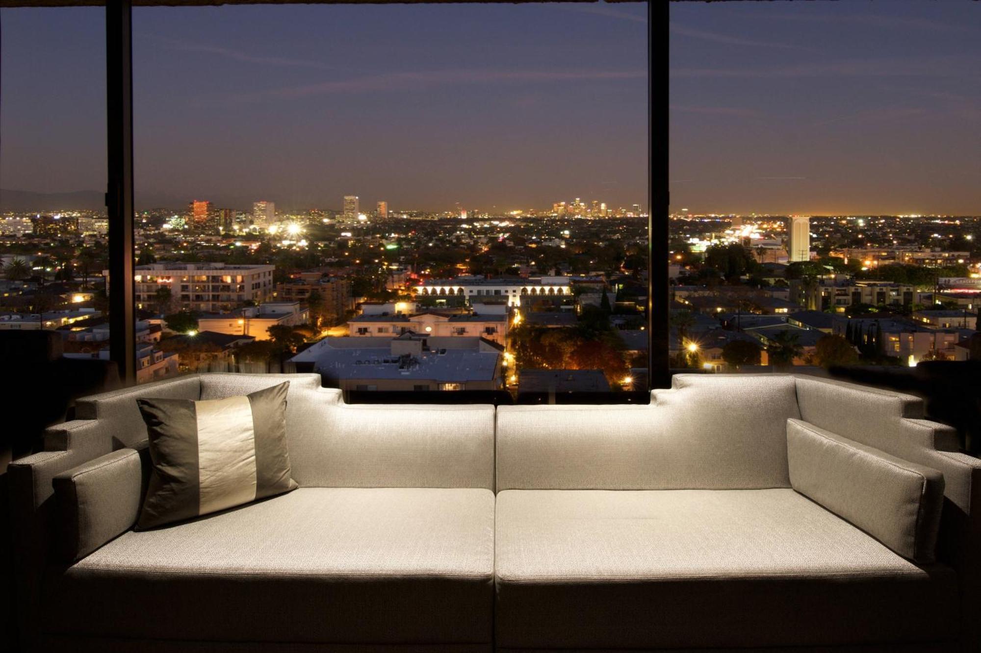 Beverly Hills Marriott Los Angeles Exterior photo
