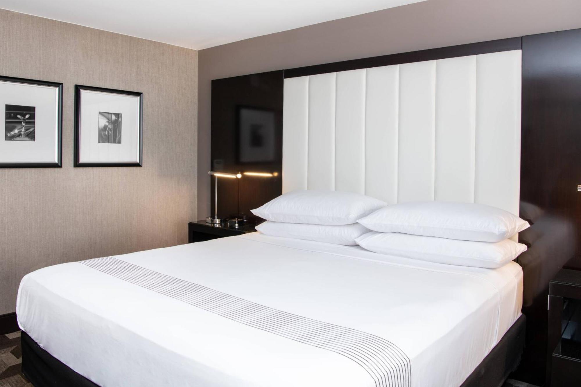 Beverly Hills Marriott Los Angeles Exterior photo