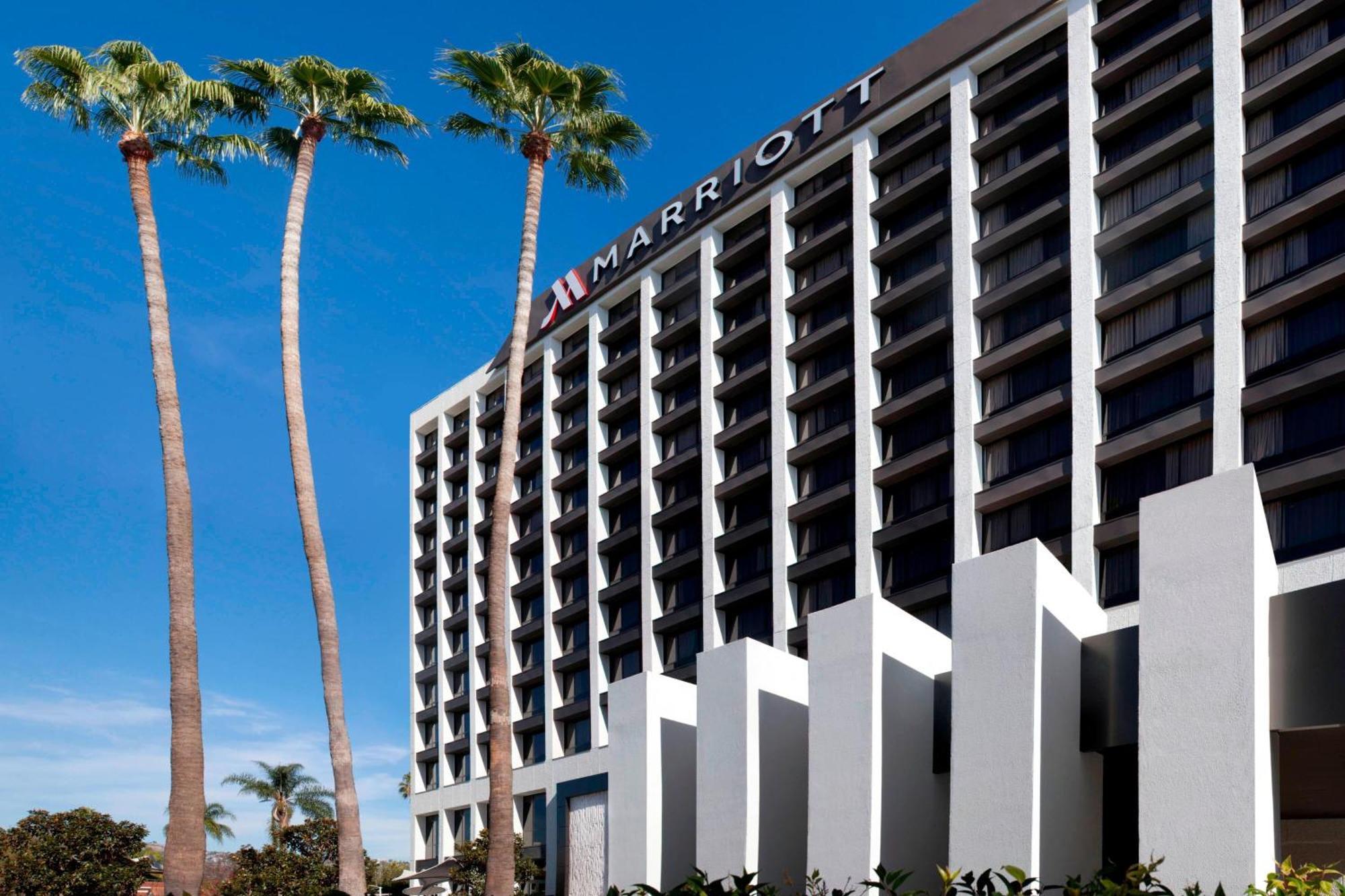 Beverly Hills Marriott Los Angeles Exterior photo